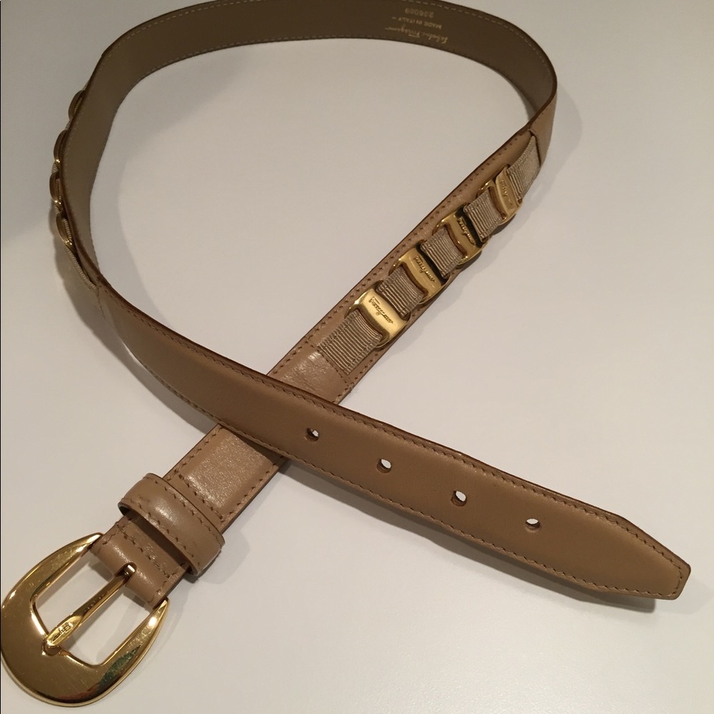 Ferragamo light tan belt